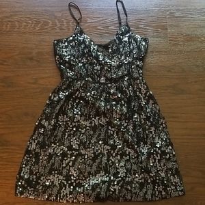 Beautiful Express Gray/Blue Dress Size M